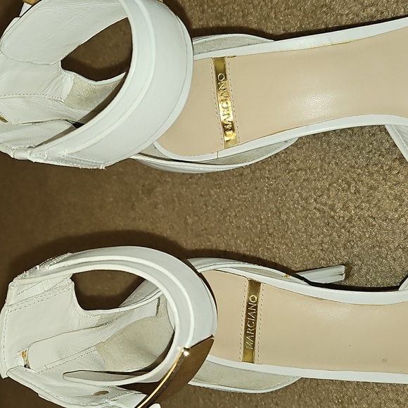 Marciano Elegant White High Heels with Gold Accents - Picture 4 of 12